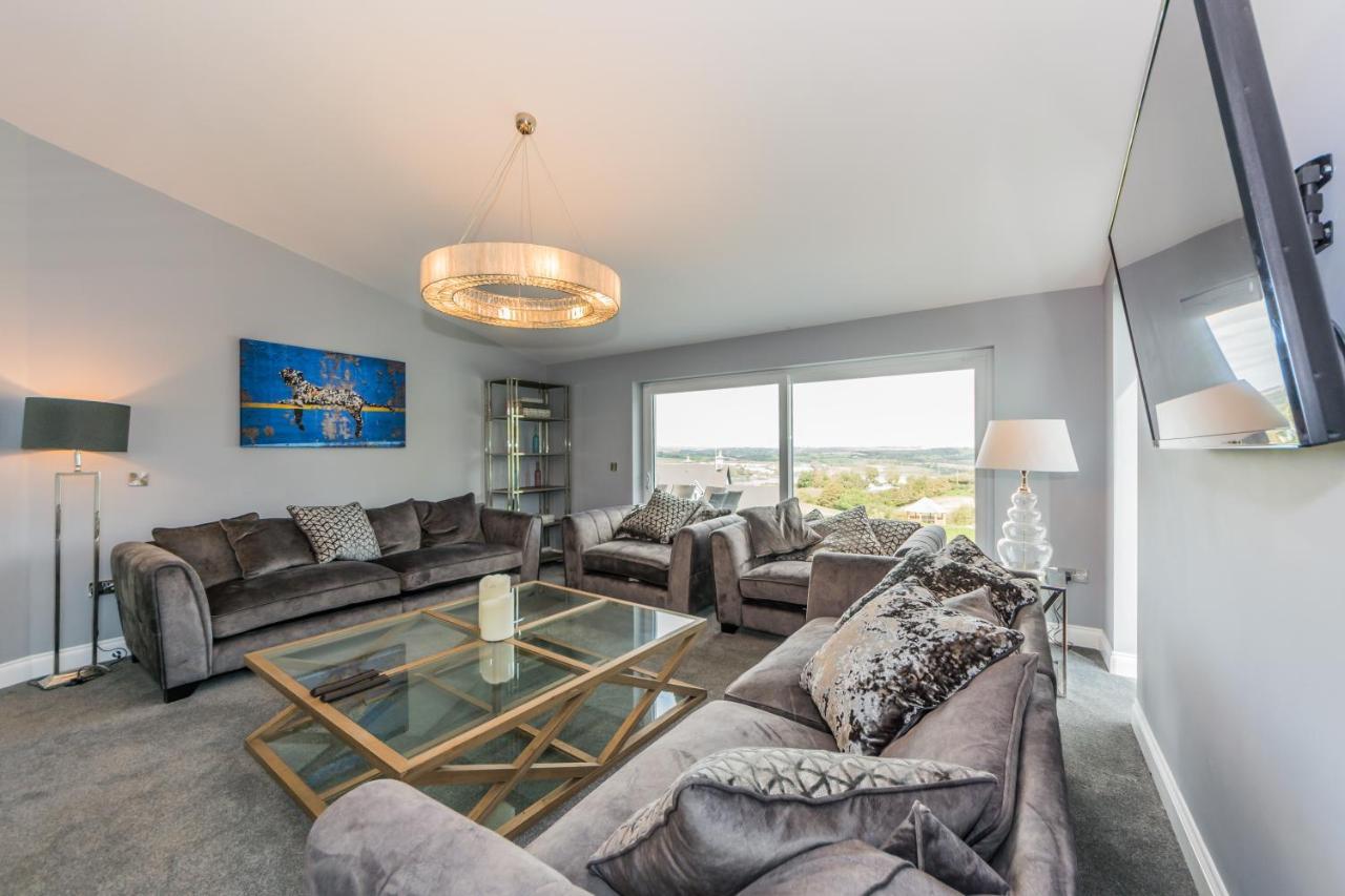 River Views,Kinsale, Hosted By Exquisite Holiday Homes, Sleeps 26 Корк Экстерьер фото