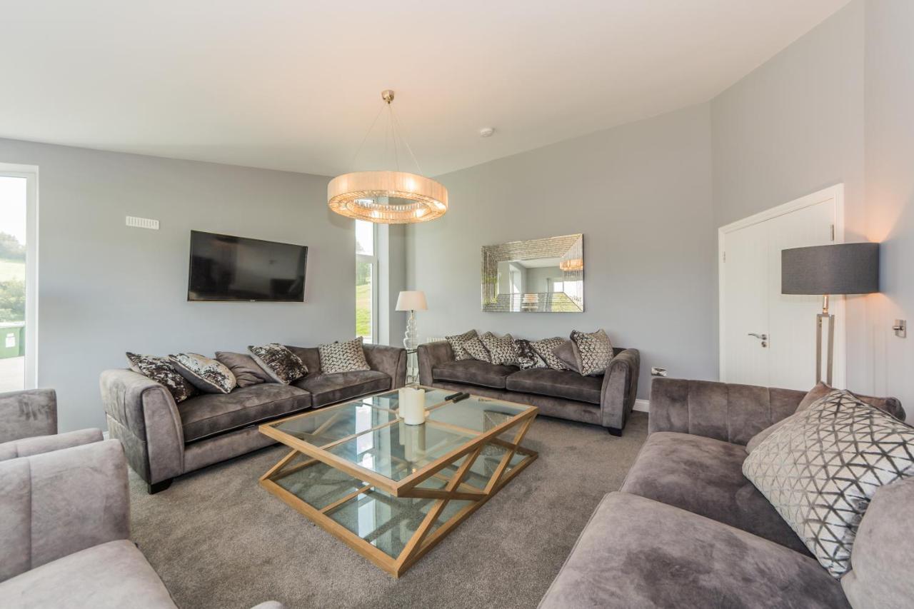 River Views,Kinsale, Hosted By Exquisite Holiday Homes, Sleeps 26 Корк Экстерьер фото