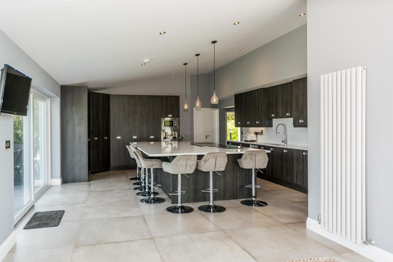 River Views,Kinsale, Hosted By Exquisite Holiday Homes, Sleeps 26 Корк Экстерьер фото